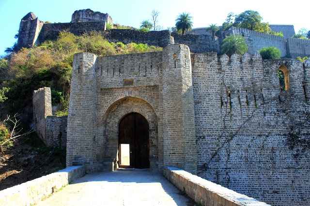 MAIN GATE KANGRA KILA