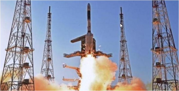 ISRO : एक साथ 31 की होगी लॉन्चिंग, 12 जनवरी को अपना 100वां सैटेलाइट स्पेस में भेजेगा 3