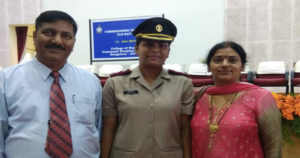 भारतीय सेना में अधिकारी बन जुड़वां बहनो ने पिता के सपने को किया साकार 3